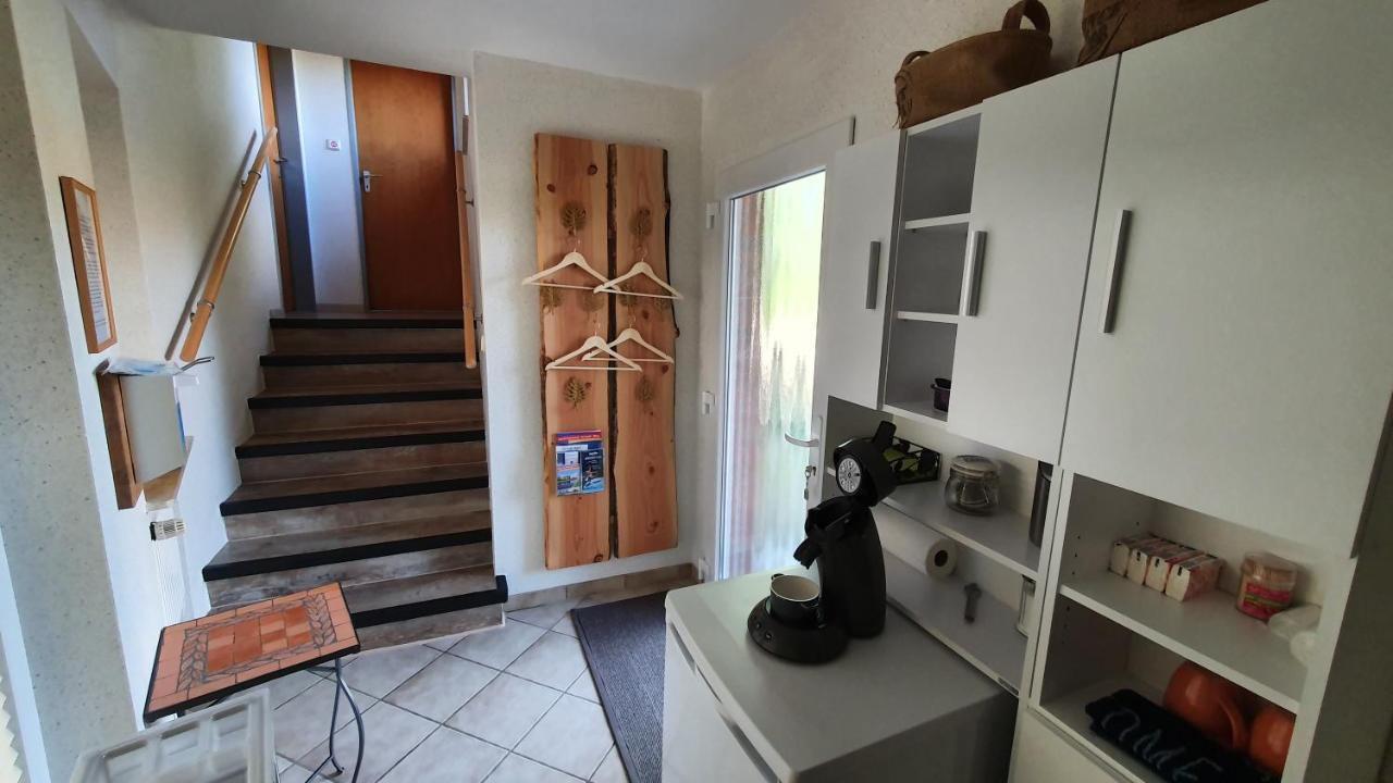 Ruhige Gaestesuite Mit Fruehstueck Rhauderfehn Exterior foto
