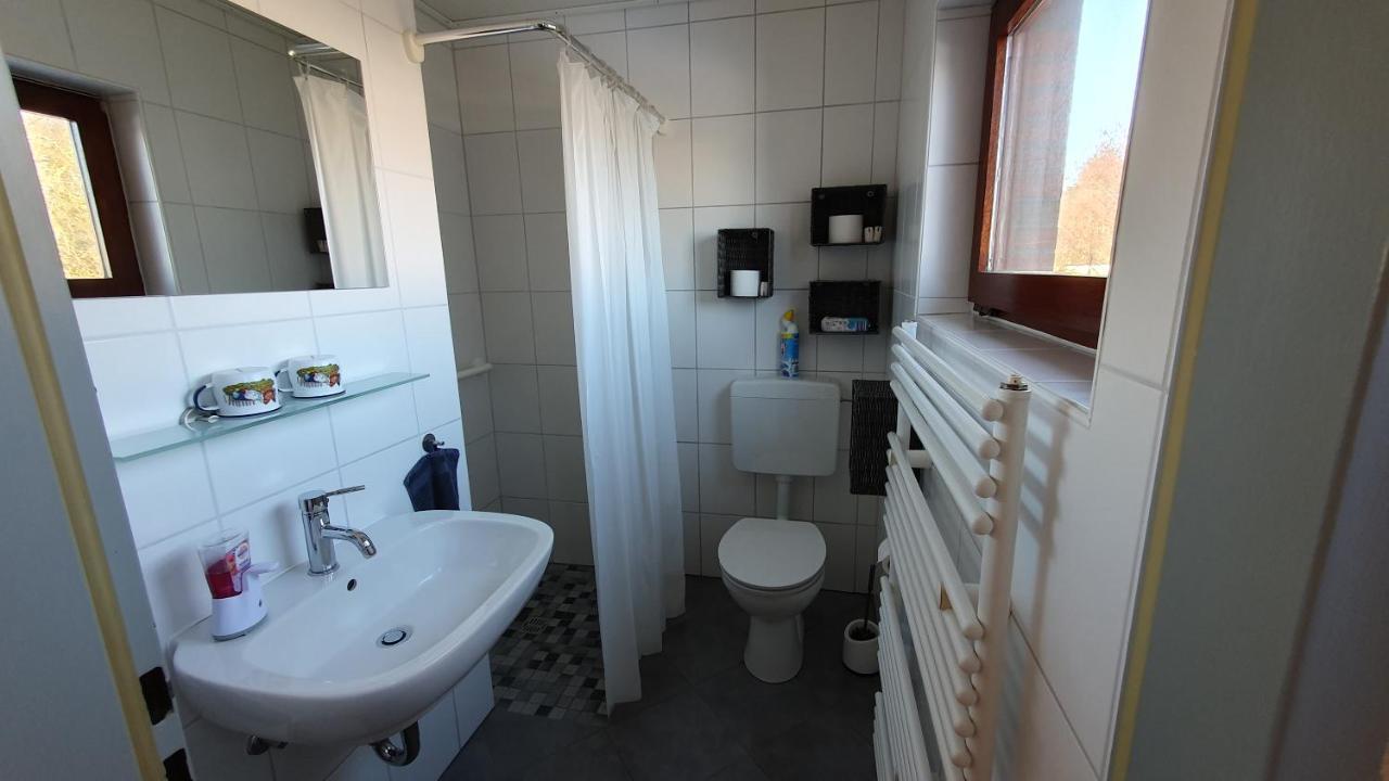 Ruhige Gaestesuite Mit Fruehstueck Rhauderfehn Exterior foto