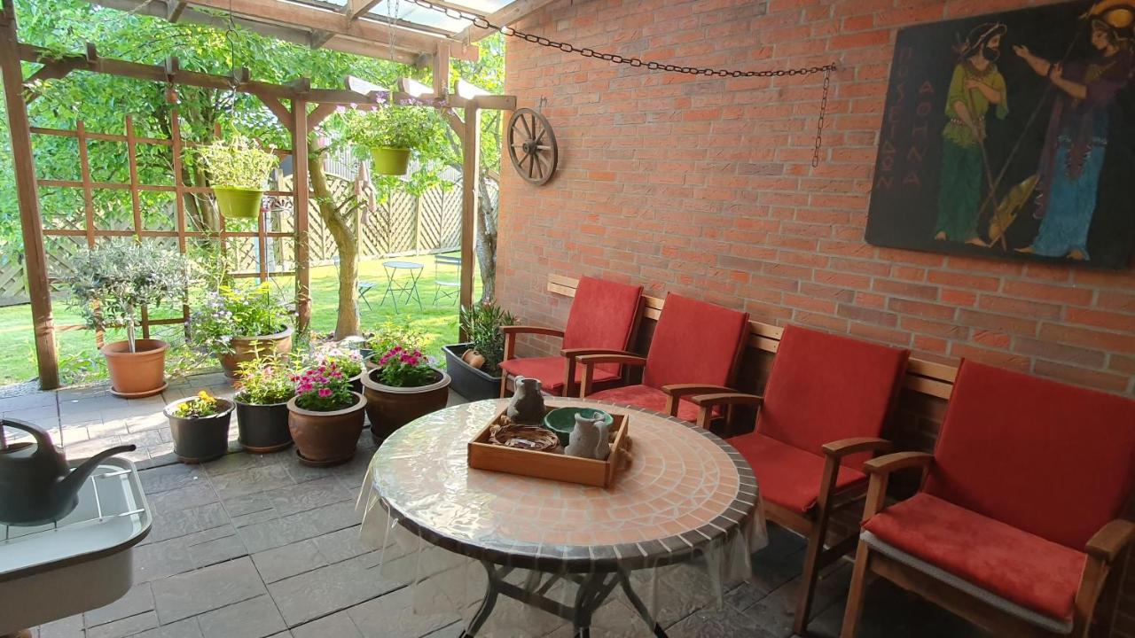 Ruhige Gaestesuite Mit Fruehstueck Rhauderfehn Exterior foto