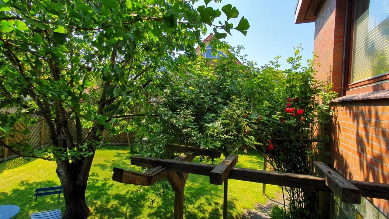 Ruhige Gaestesuite Mit Fruehstueck Rhauderfehn Exterior foto